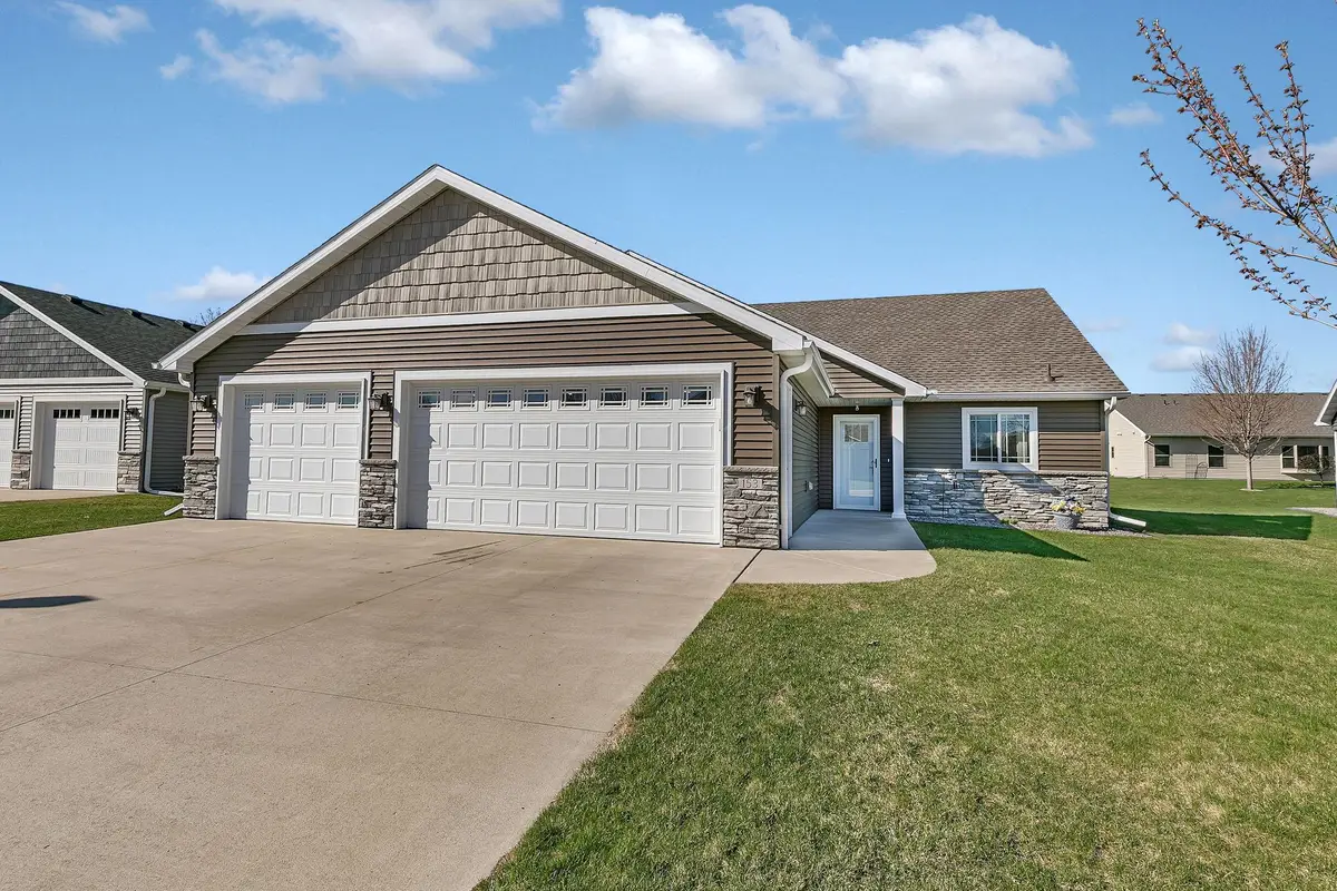 153 Glenview Loop, Saint Cloud, MN 56303 - #1