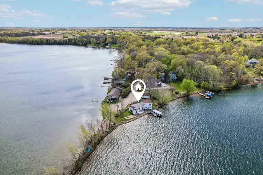 9990 Bonnie Glen Parkway, Chisago City, MN 55013 - #2