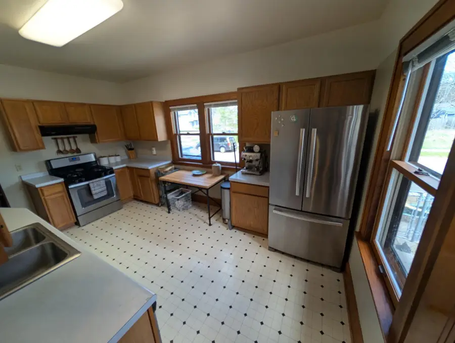 2324 Dupont Avenue N, Minneapolis, MN 55411 - #3