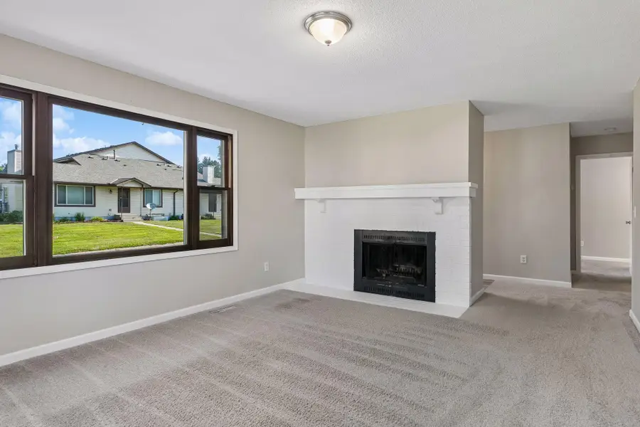 6748 Gretchen Court N, Oakdale, MN 55128 - #2