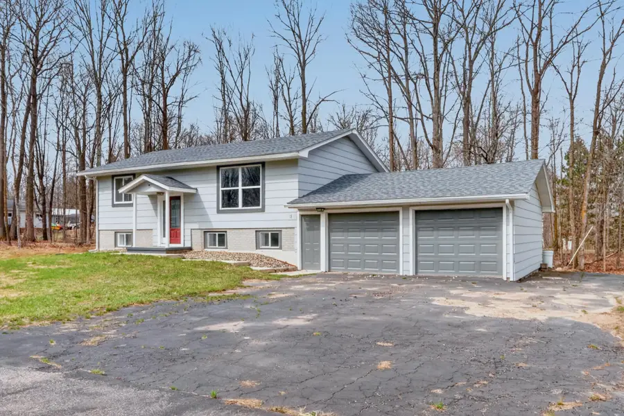 814 Rogers Avenue, Grand Rapids, MN 55744 - #3