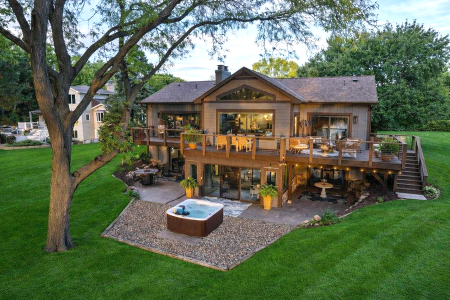 2311 Swan Drive, Mendota Heights, MN 55120 - #2