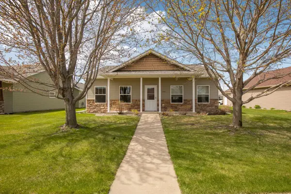 1731 Knottingham Drive, Sartell, MN 56377