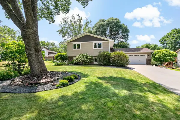 11958 Crane Street Nw, Coon Rapids, MN 55448
