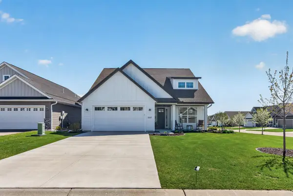 5039 Dale Ridge Road, Woodbury, MN 55129