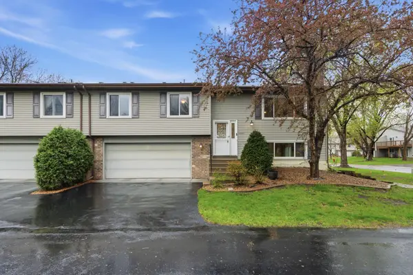14381 92nd Avenue N, Maple Grove, MN 55369