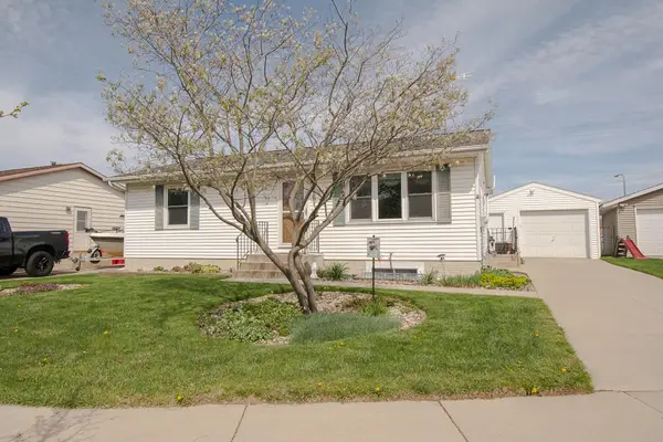 4906 18 1/2 Avenue Nw, Rochester, MN 55901
