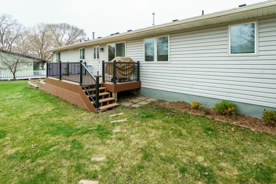 10715 15th Avenue N, Plymouth, MN 55441 - #3