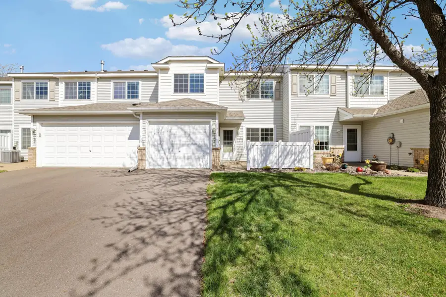 7102 Quarry Avenue Ne, Otsego, MN 55330 - #2
