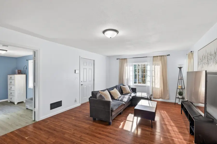 773 Magnolia Avenue E, Saint Paul, MN 55106 - #3