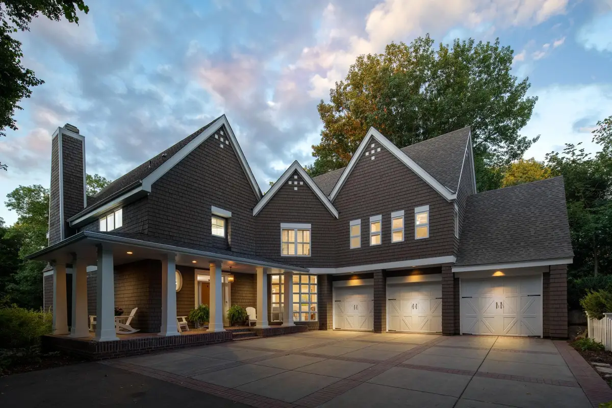 9550 Foxford Road, Chanhassen, MN 55317 - #1