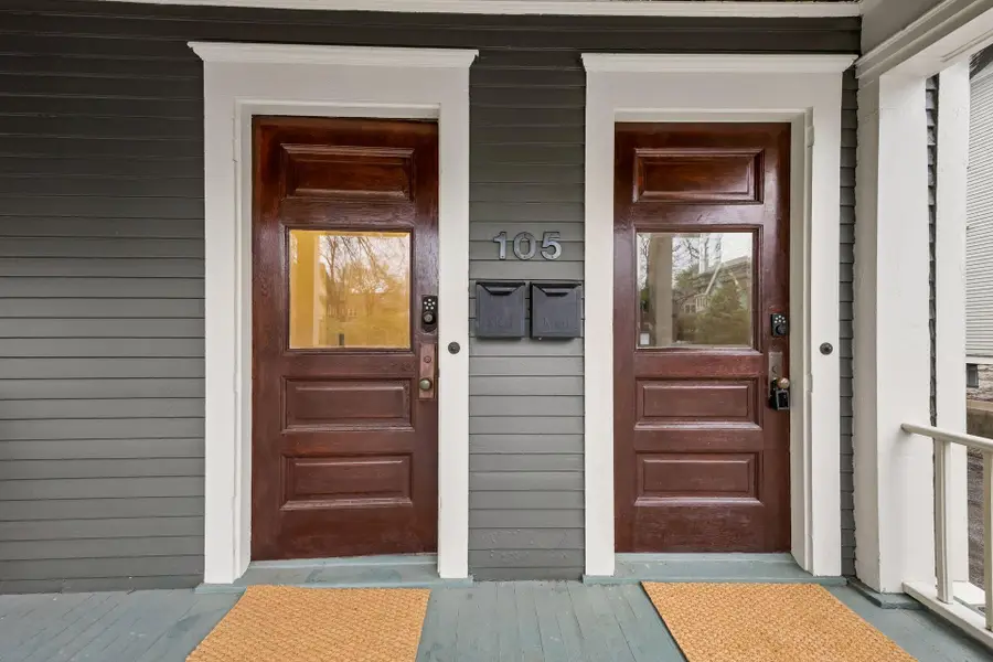 105 Milton Street S, Saint Paul, MN 55105 - #3