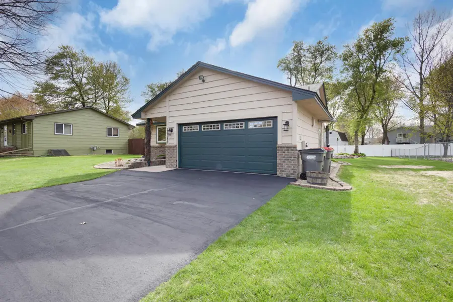 23086 Ivywood Street Nw, Saint Francis, MN 55070 - #2