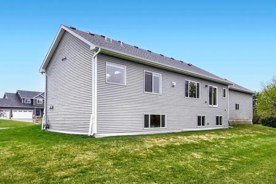 5689 172nd Lane Nw, Ramsey, MN 55303 - #3