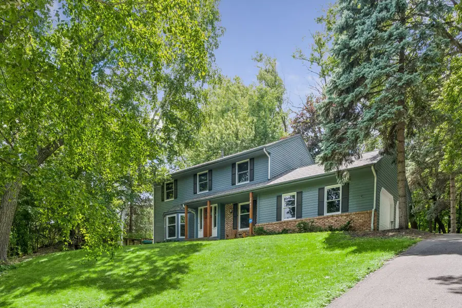 3642 Sunrise Drive W, Minnetonka, MN 55345 - #2
