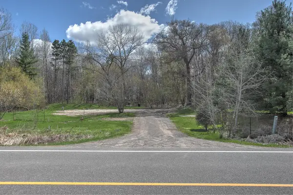 34019 Helium Street Nw, Cambridge, MN 55008