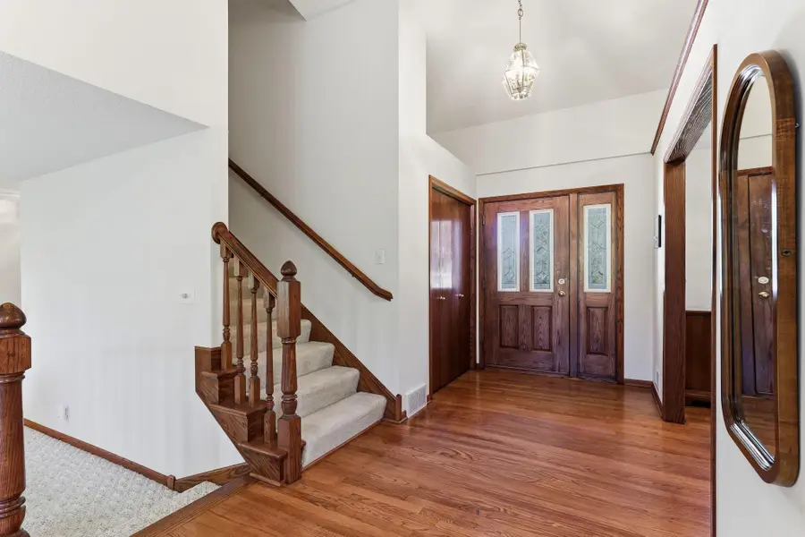 4676 Hamlet Avenue N, Oakdale, MN 55128 - #2