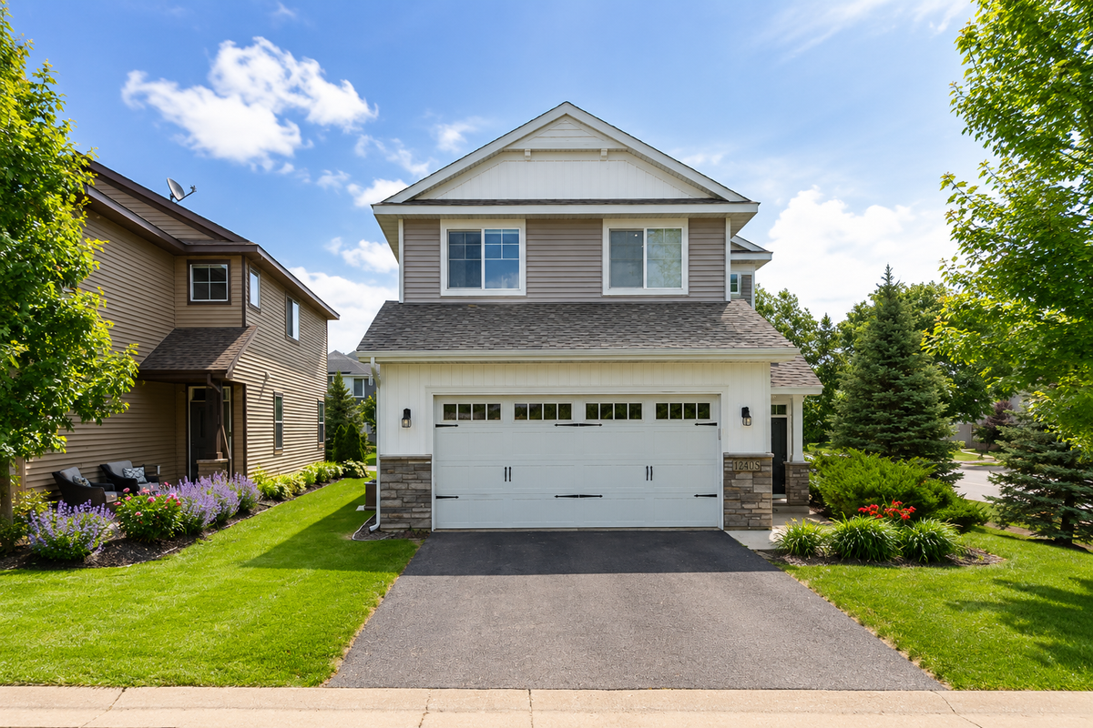12405 Bataan Street Ne, Blaine, MN 55449 - #1