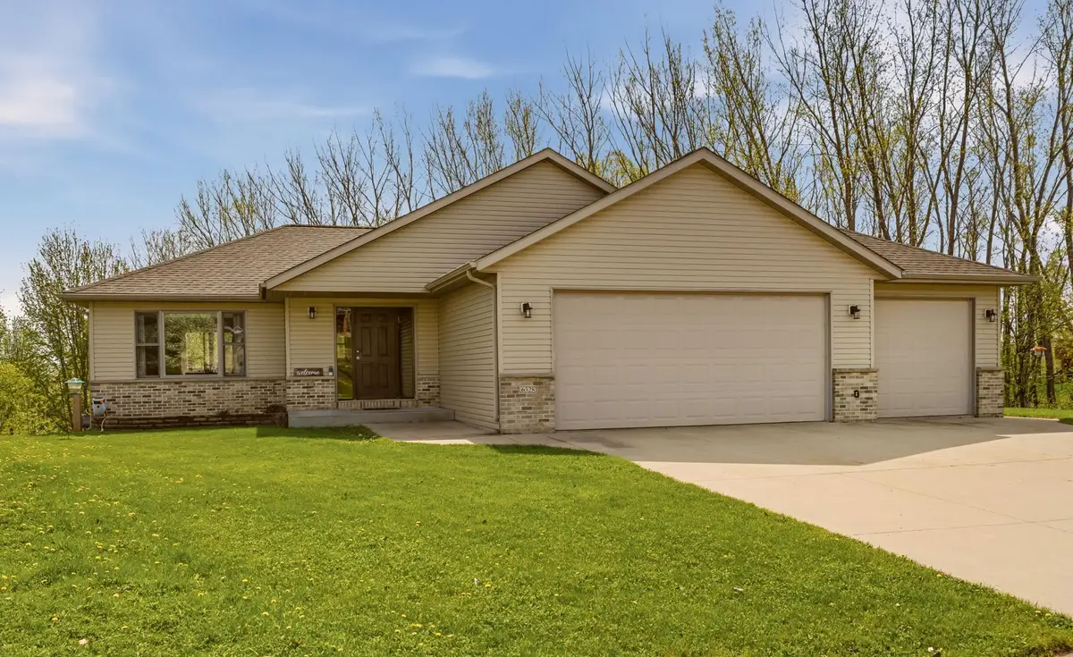 6328 Freedom Lane Nw, Rochester, MN 55901 - #1