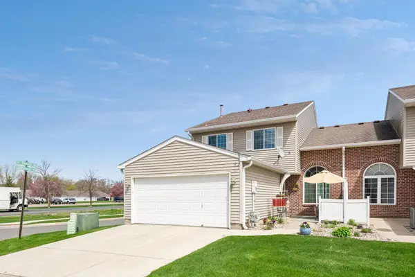 1003 Heather Lane, Waconia, MN 55387