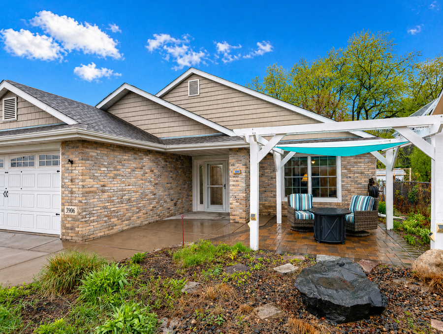 3906 Arthur Street Ne, Columbia Heights, MN 55421 - #2