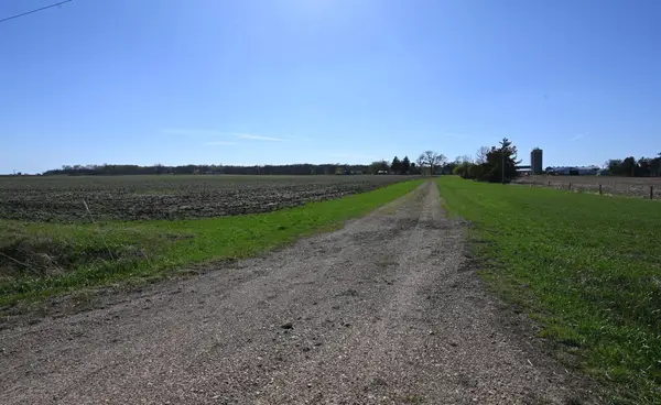 33758 171st Road, Montgomery, MN 56069