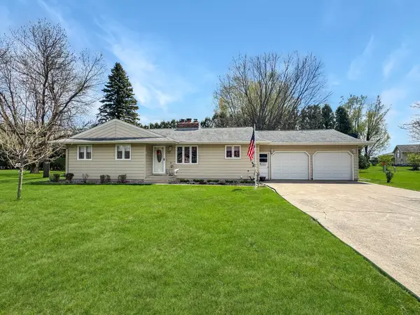 3207 Redwood Avenue, Slayton, MN 56172