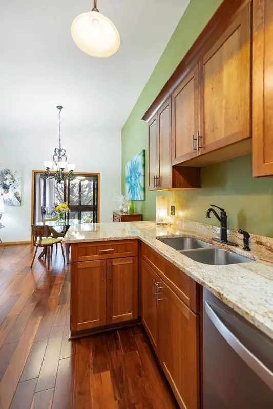6907 Romeo Road, Woodbury, MN 55125