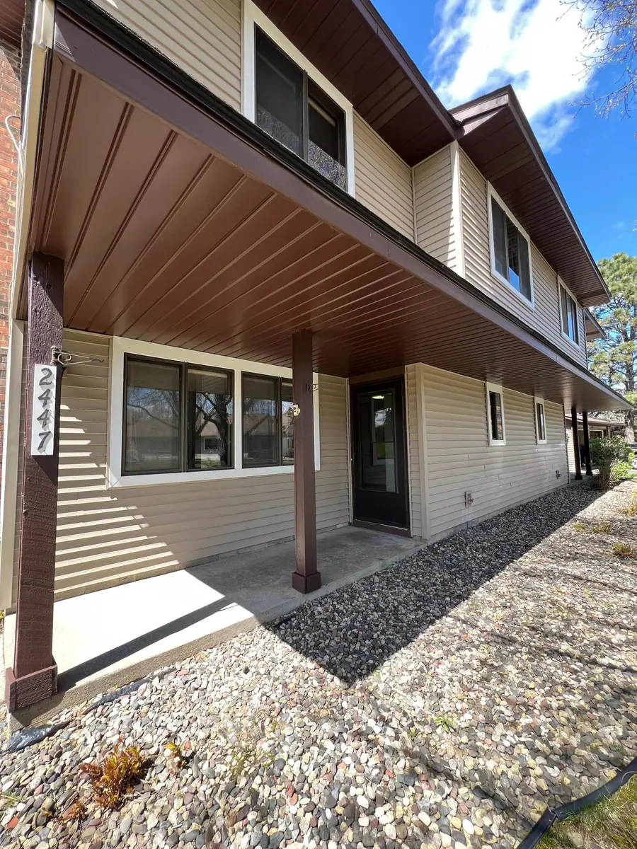 2447 Wimbledon Bay, Woodbury, MN 55125 - #2