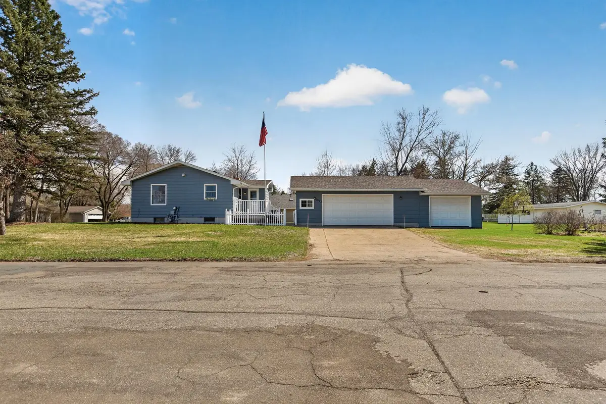 1923 Vale Avenue Nw, Elk River, MN 55330 - #1