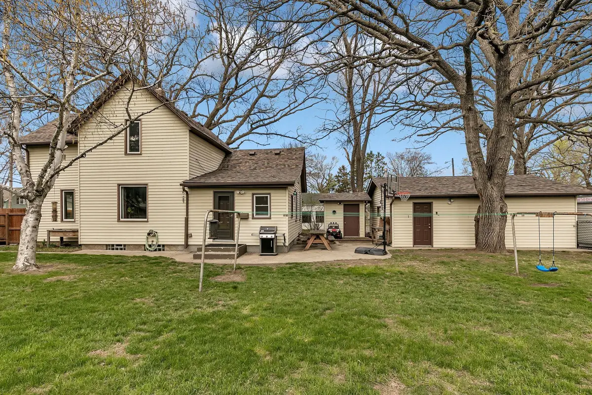 718 5th Avenue Se, Saint Cloud, MN 56304 - #1