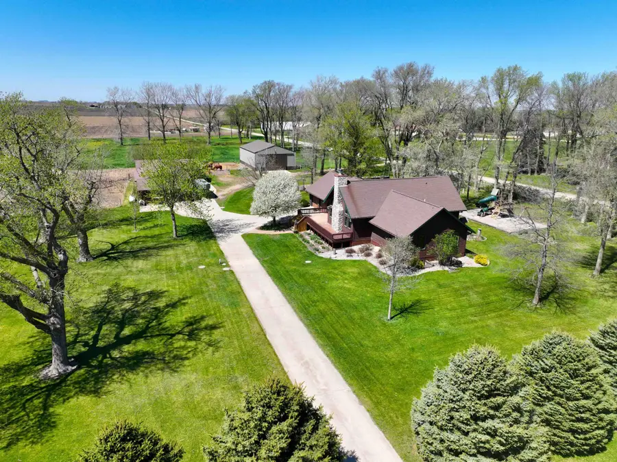 2103 Redwing Avenue, Sibley, IA 51249 - #3