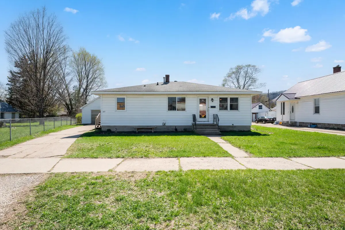 625 E Mark Street, Winona, MN 55987 - #1