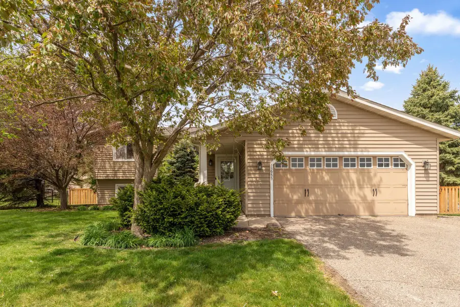 13955 Yosemite Court, Savage, MN 55378 - #3