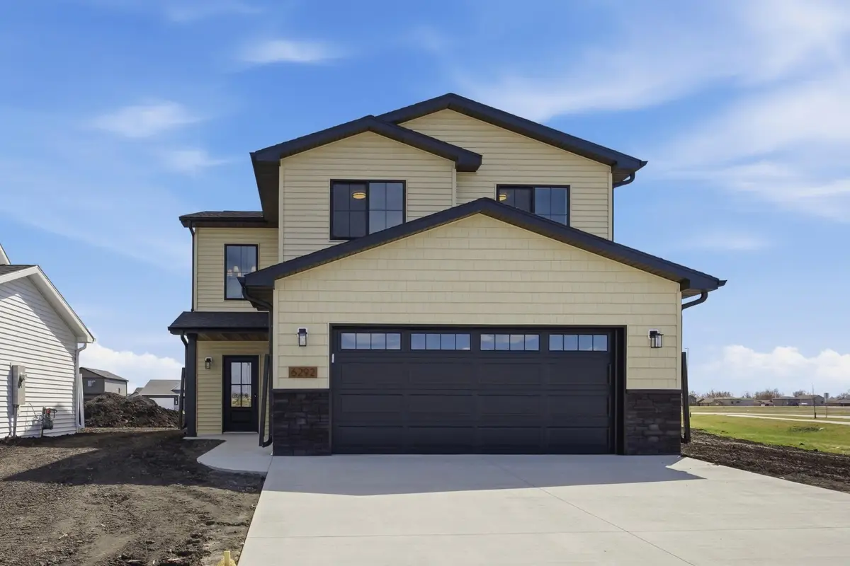 6292 85th Avenue S, Horace, ND 58047 - #1