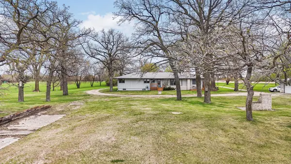15484 County Road 75 Nw, Clearwater, MN 55320