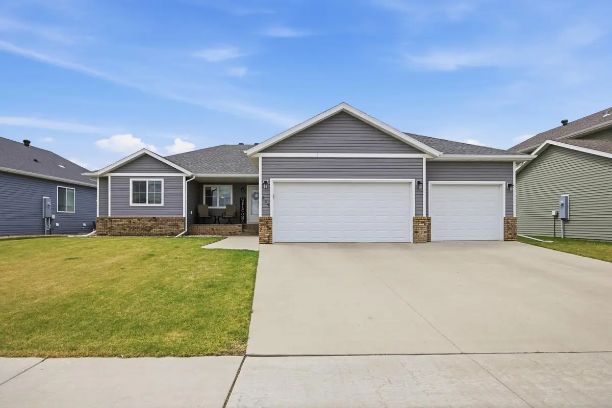 219 6th Street E, Horace, ND 58047 - #1