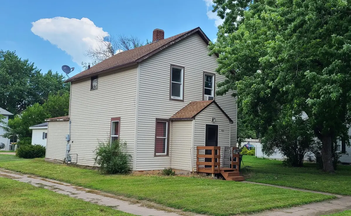410 Lynd Street, Marshall, MN 56258 - #1