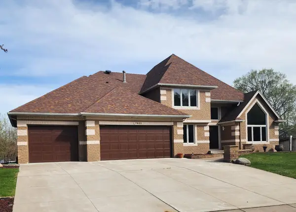7932 Orchid Lane N, Maple Grove, MN 55311