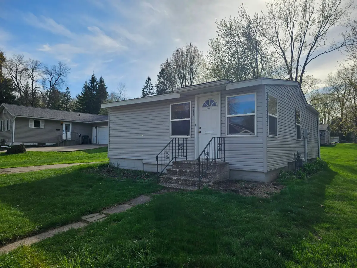 635 Park Avenue, New Richmond, WI 54017 - #1