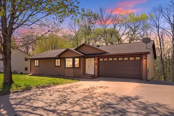 269 E Sunset Lane, Ellsworth, WI 54011