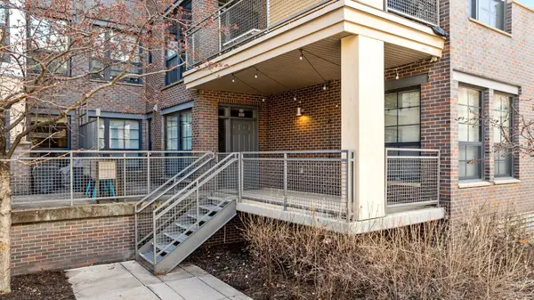 825 Berry Street #103, Saint Paul, MN 55114