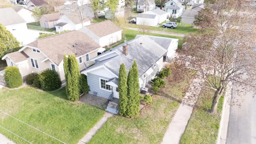 1111 2nd Avenue Sw, Austin, MN 55912 - #2