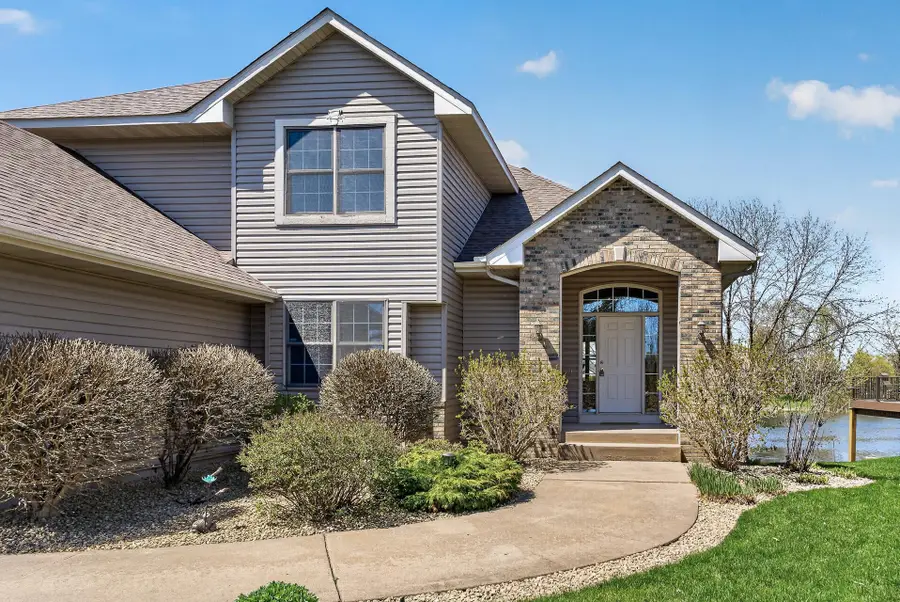 1135 S Trappers Crossing, Lino Lakes, MN 55038 - #3