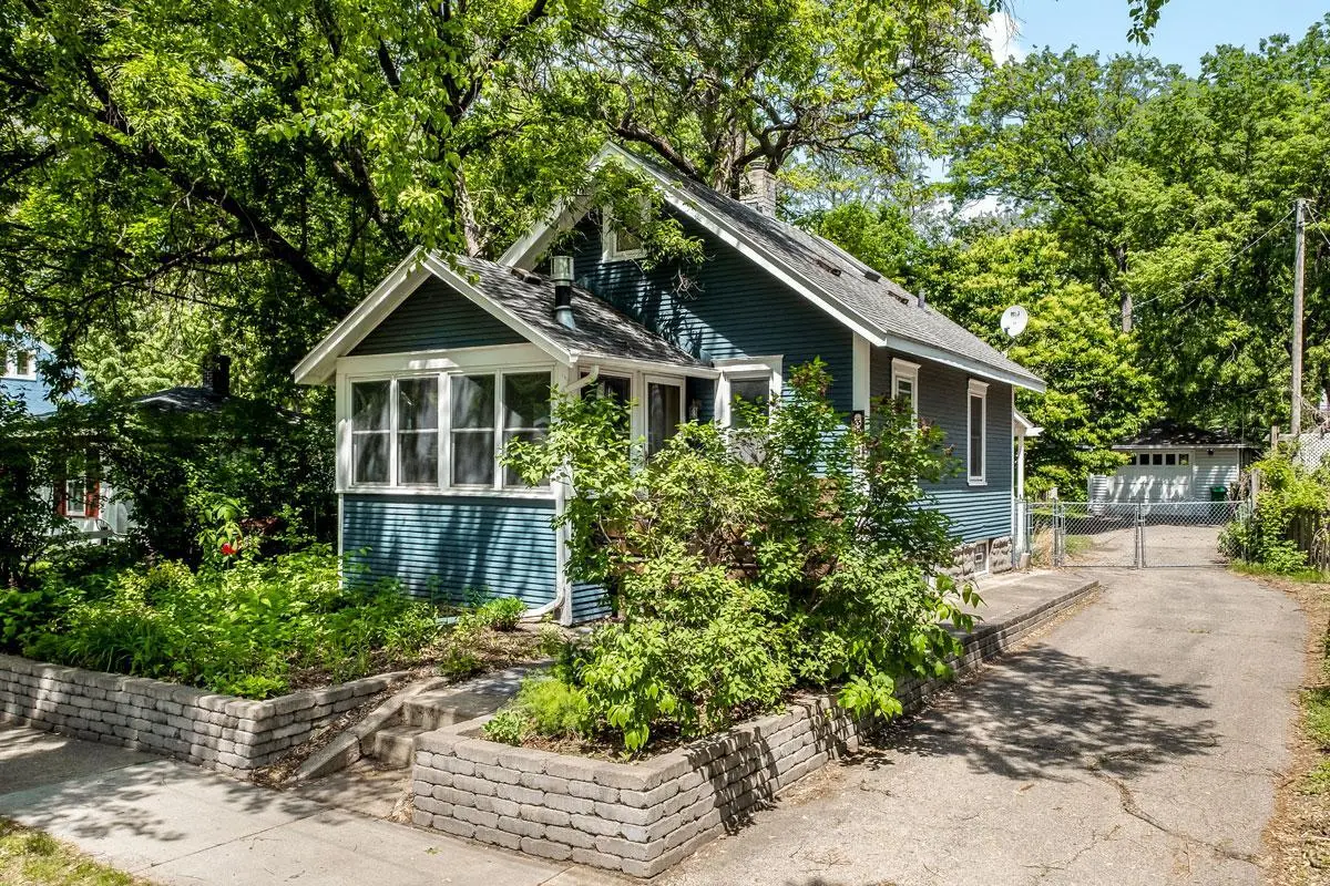 3214 E 53rd Street, Minneapolis, MN 55417 - #1