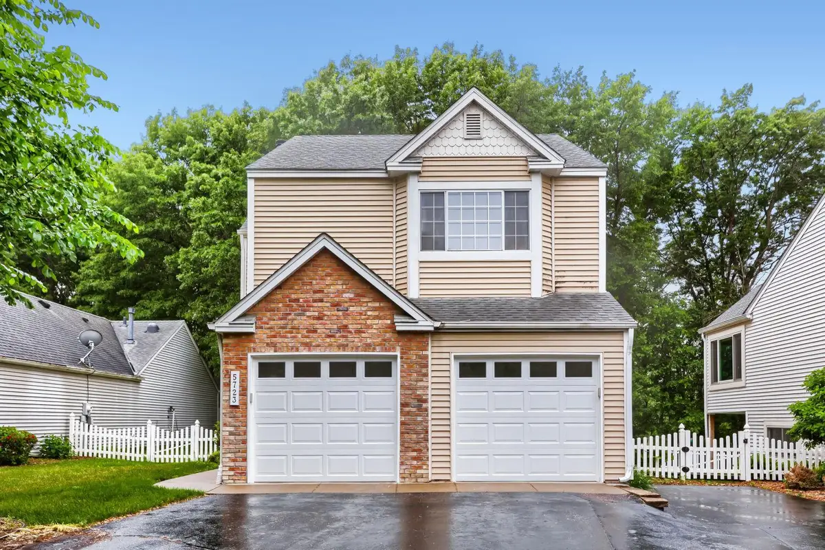5723 Donegal Drive, Shoreview, MN 55126 - #1