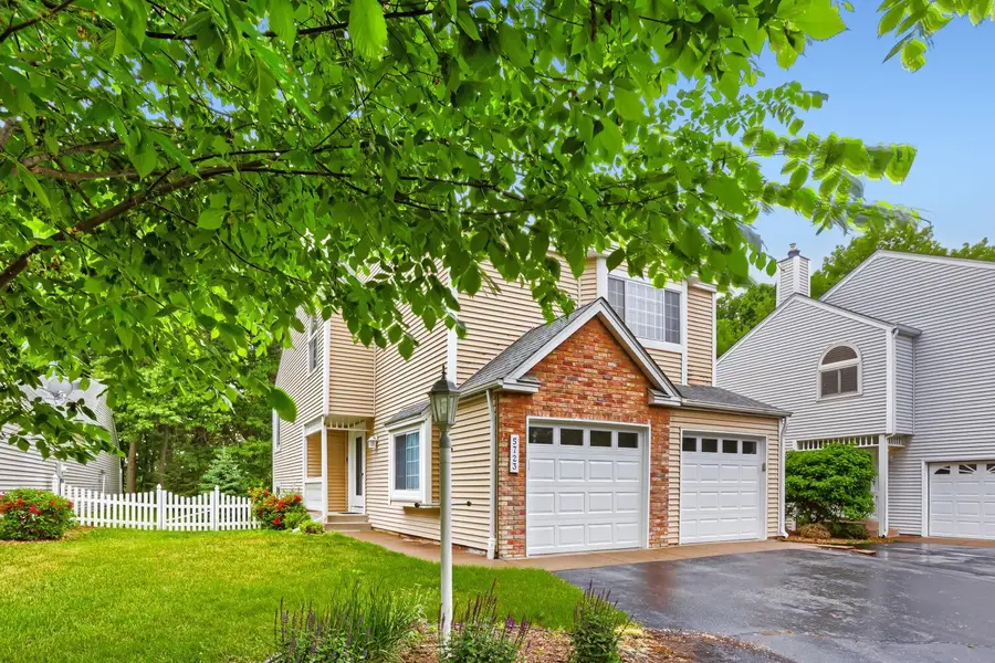 5723 Donegal Drive, Shoreview, MN 55126 - #3