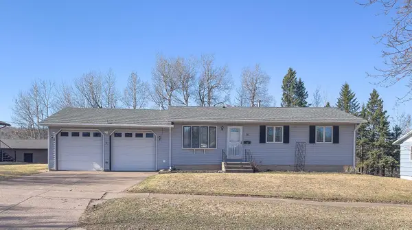 16 Law Drive, Silver Bay, MN 55614