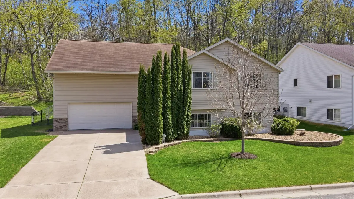 22 5th Street Se, Medford, MN 55049 - #1