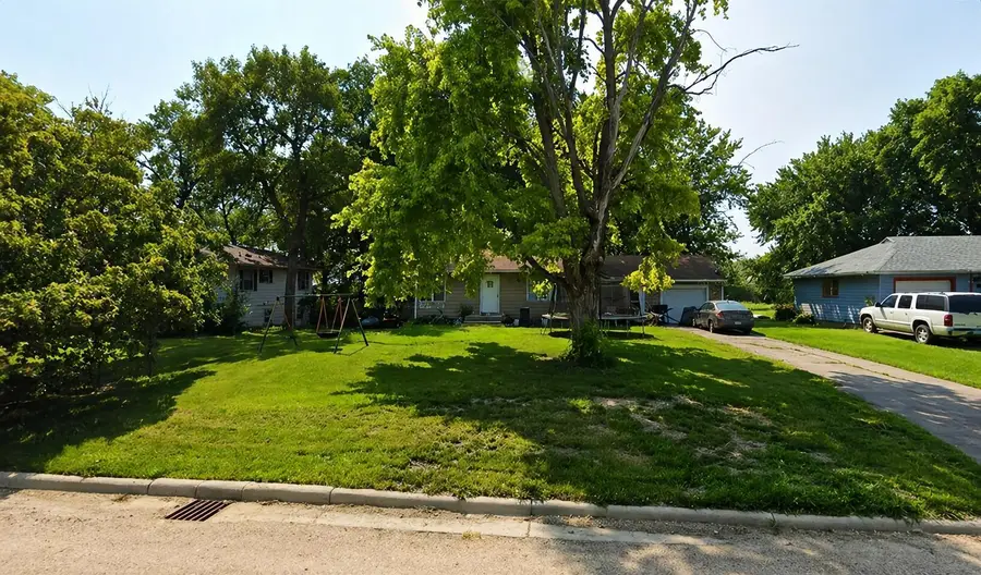 122 5th Street, Clinton, MN 56225 - #3